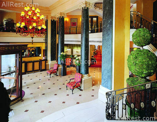 Hotel Du Louvre 4